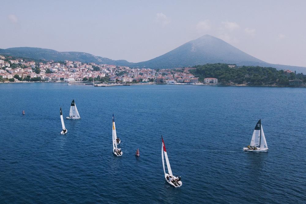 Karalis City Hotel Pylos Dış mekan fotoğraf