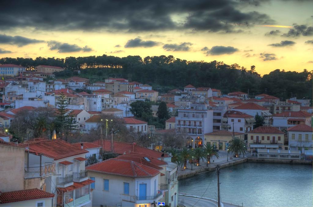 Karalis City Hotel Pylos Dış mekan fotoğraf