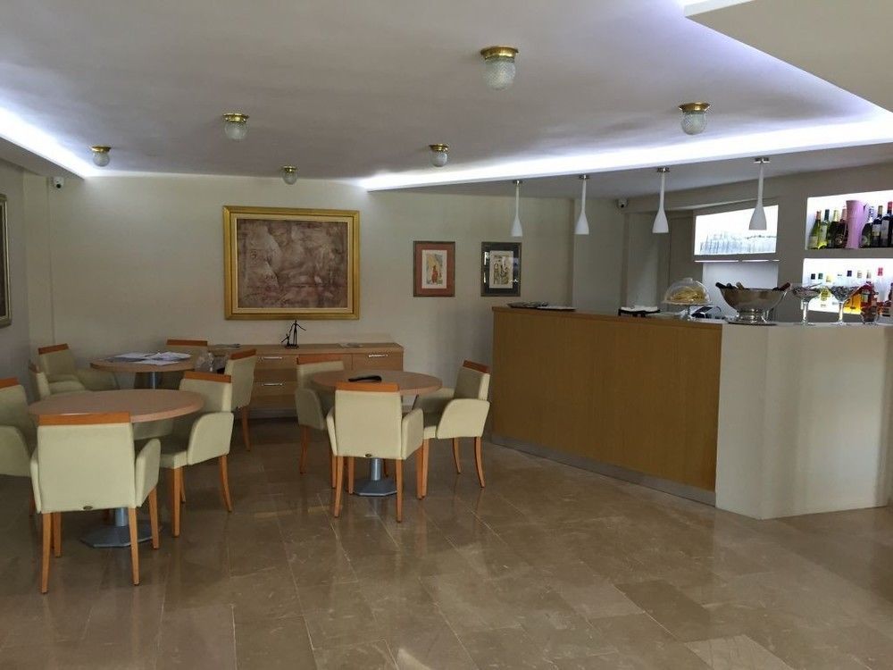 Karalis City Hotel Pylos Dış mekan fotoğraf